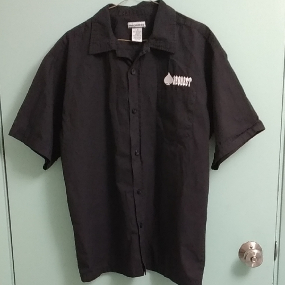 REQUEST Black Button DownSkull Graffic On Back SIZE L